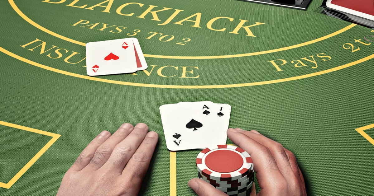 Tea erinevust: Blackjack versus pokker!
